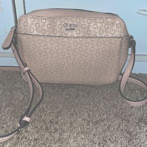 GUESS crossbody purse